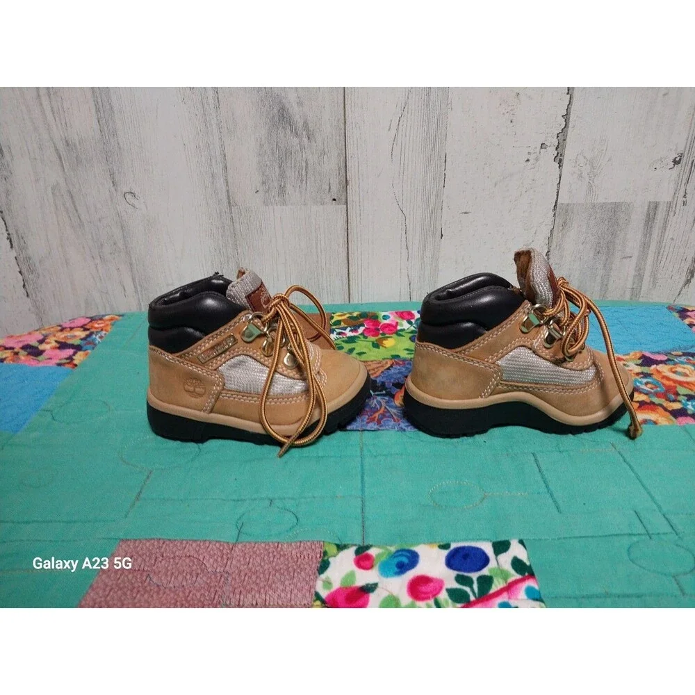 Timberland Toddlers Wheat Brown Field Boots 15845 Size 5